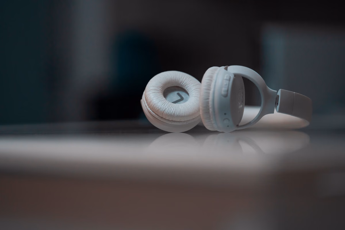 Arbily G8, TWS Casque hi-fi au design très audacieux