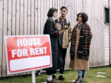 Chercher un logement à distance : les réflexes qui font gagner du temps