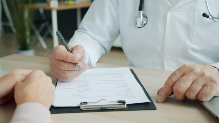Choisir son assurance santé 2026 : 5 critères qui changent tout